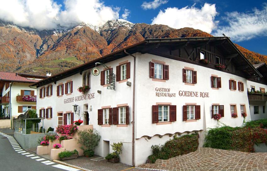 Goldene Rose Hotel Naturns Bagian luar foto